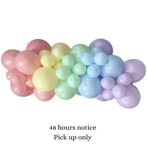 Balloon Arrangement 192 Garland Pastel
